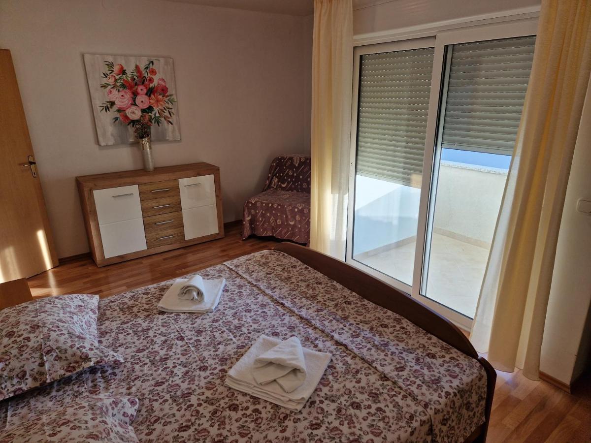 Apartments Jagoda Подстрана Екстериор снимка