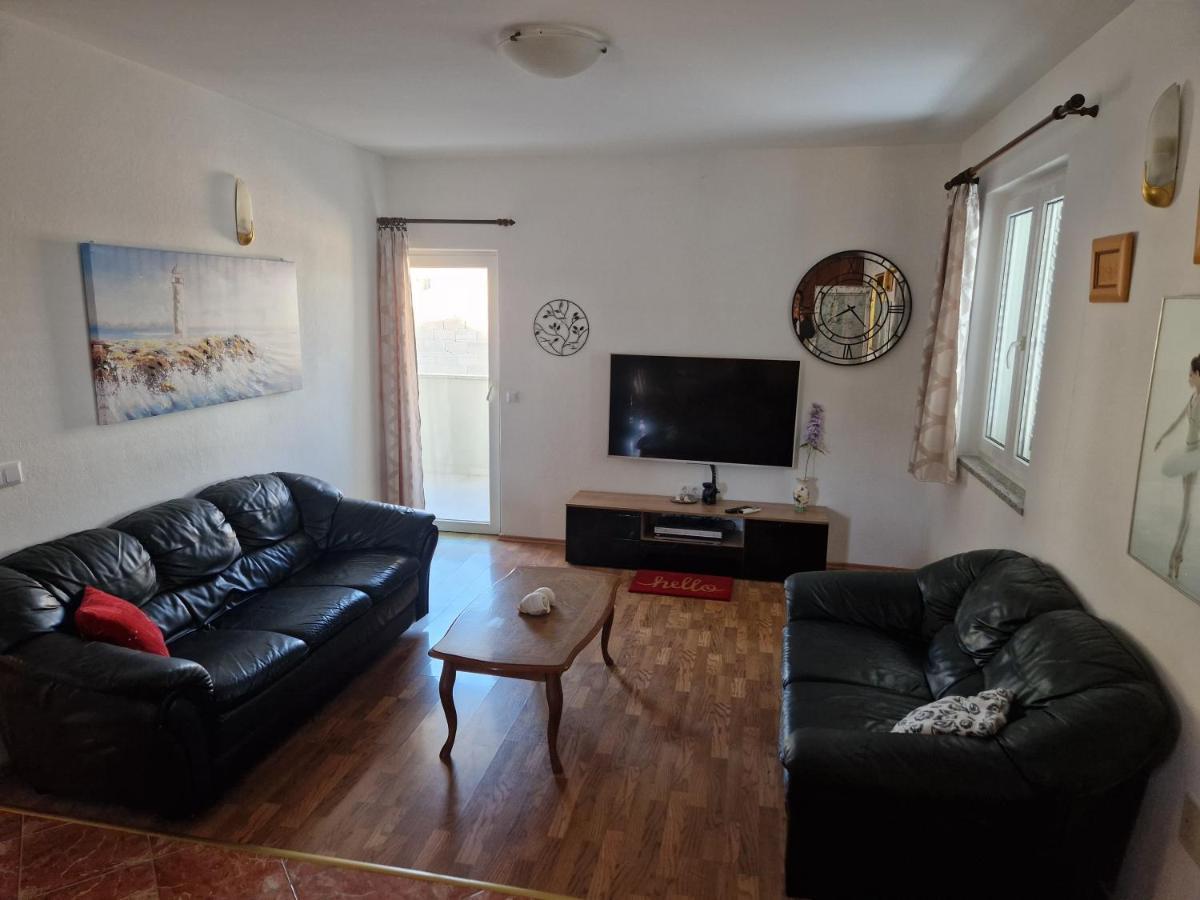 Apartments Jagoda Подстрана Екстериор снимка