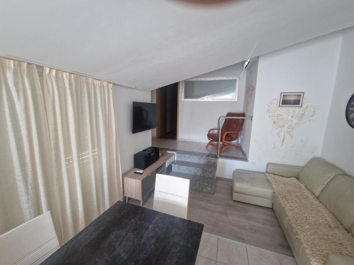 Apartments Jagoda Подстрана Екстериор снимка